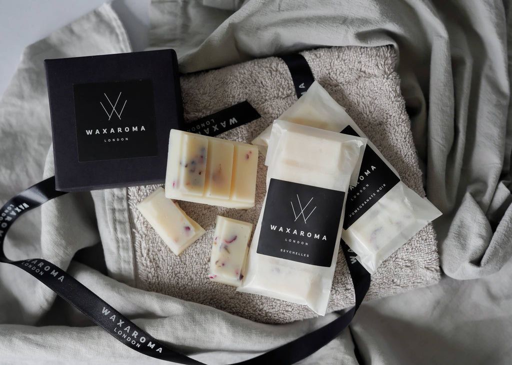 Handmade Soy Wax Melts- Choose your scent: Woodsmoke & Leather