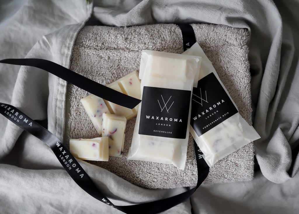 Handmade Soy Wax Melts- Choose your scent: Woodsmoke & Leather